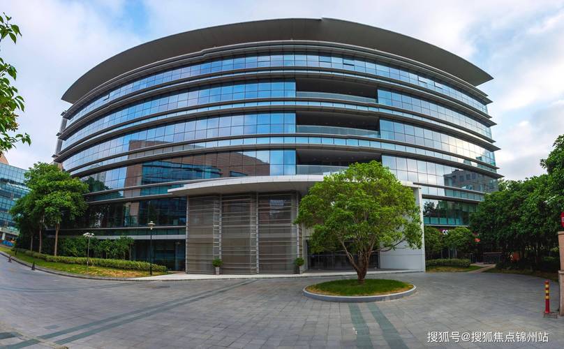 2025上海写字楼市场将迎机遇还是挑战?