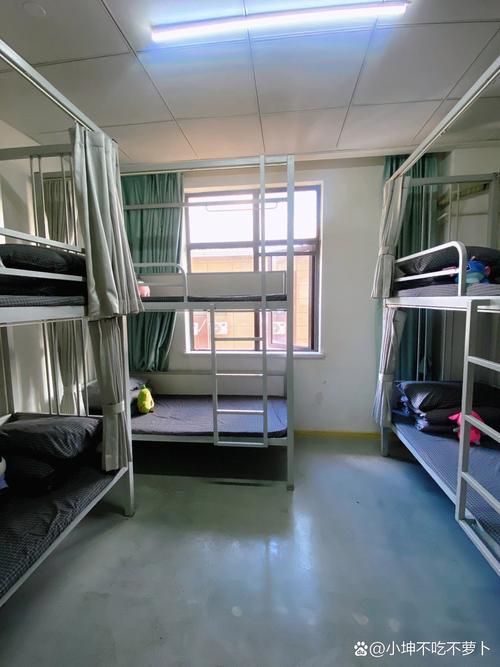 前景实验学校员工宿舍怎么样？